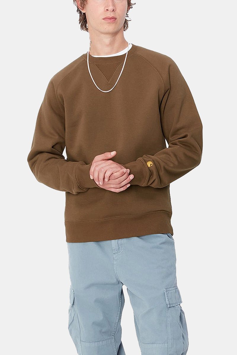 Carhartt WIP Chase Sweatshirt (Chocolate/Gold) | Sweaters