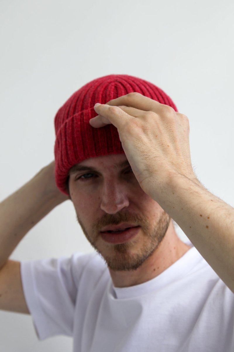 Super-Soft Lambswool Fisherman Beanie - Rouge Red | Hats
